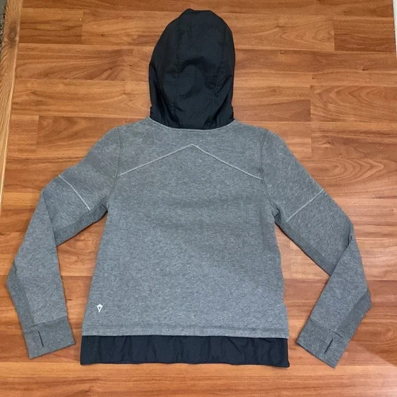 Ivivva by Lululemon Drills and Frills Hoodie - Picture 3 of 13